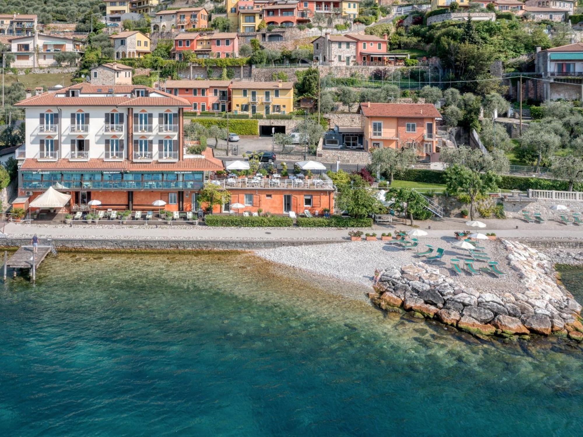 La Caletta Hotel Bolognese Бренцоне-суль-Гарда Екстер'єр фото