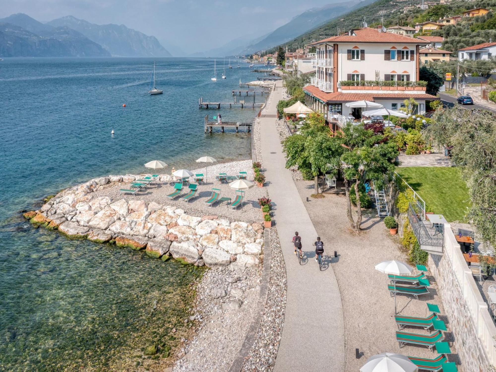 La Caletta Hotel Bolognese Бренцоне-суль-Гарда Екстер'єр фото