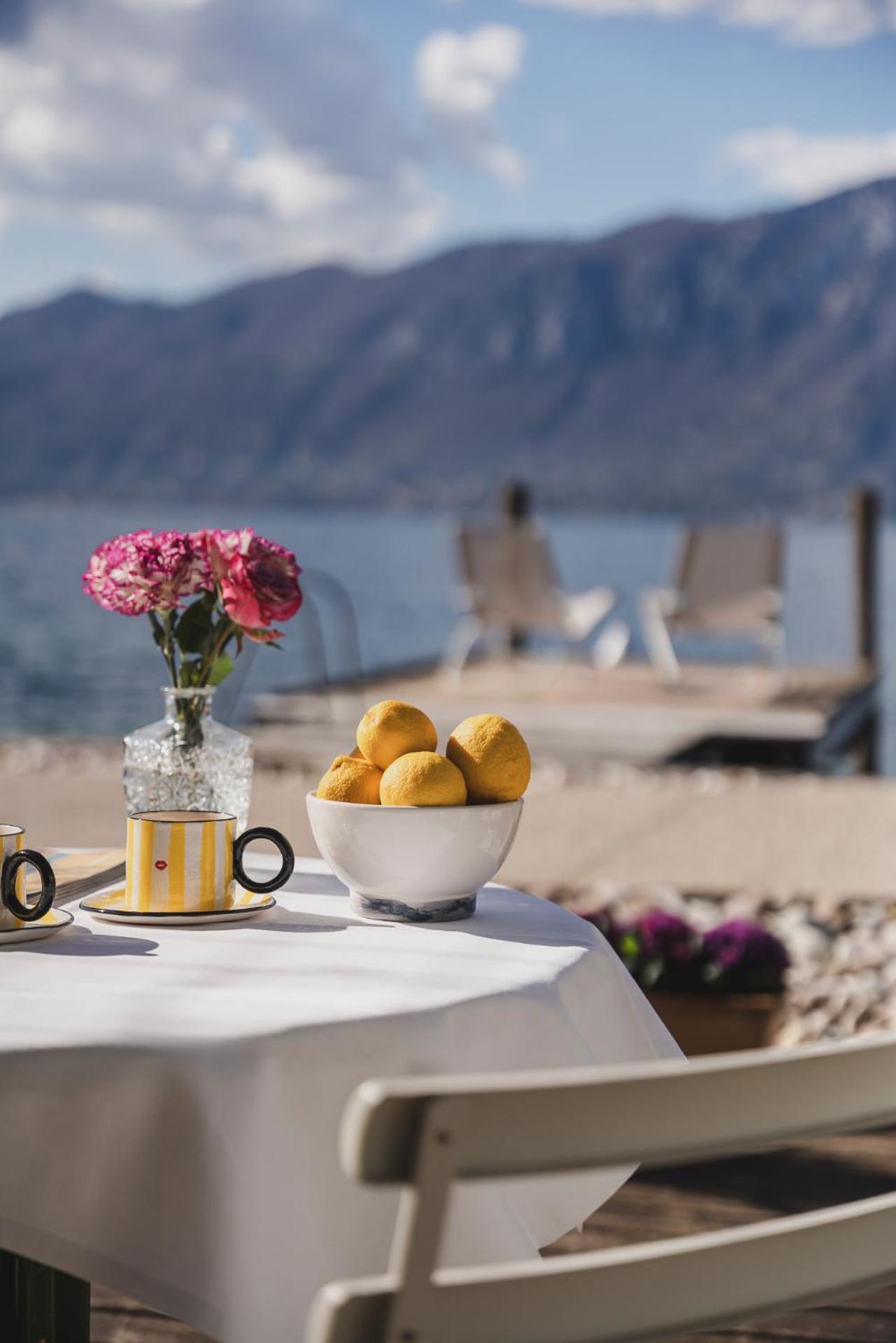 La Caletta Hotel Bolognese Бренцоне-суль-Гарда Екстер'єр фото