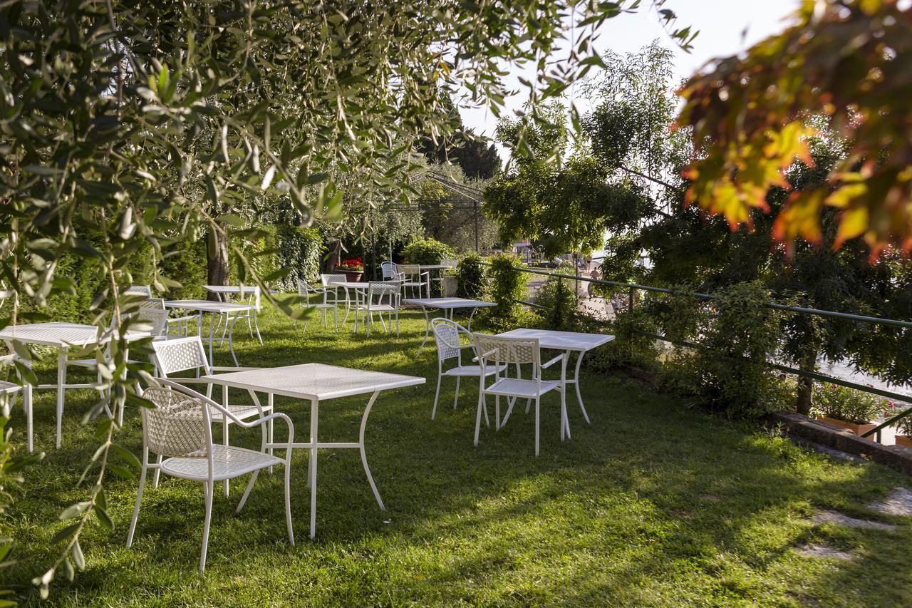 La Caletta Hotel Bolognese Бренцоне-суль-Гарда Екстер'єр фото