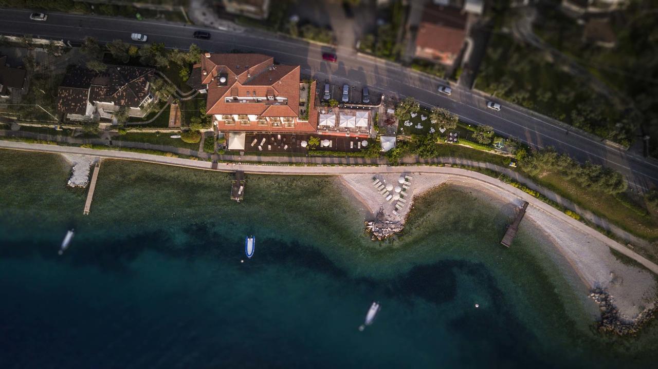 La Caletta Hotel Bolognese Бренцоне-суль-Гарда Екстер'єр фото